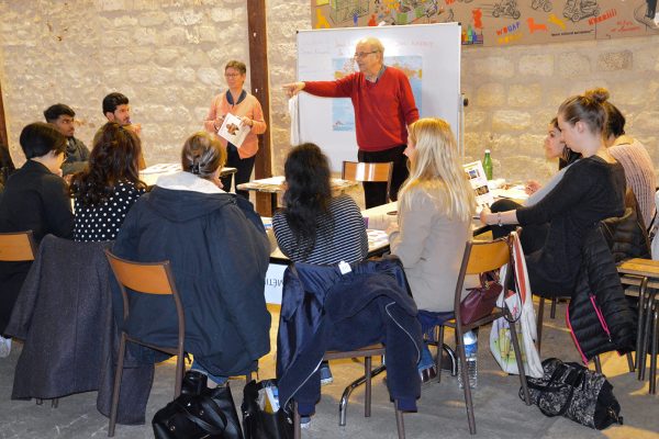 Foyer-de-Grenelle,-cours-de-français-de-l'après-midi1