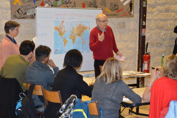 Foyer-de-Grenelle,-cours-de-français-de-l'après-midi2